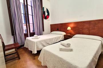 Apartment for 4 People in Palma Old Town, Palma, Photo 1