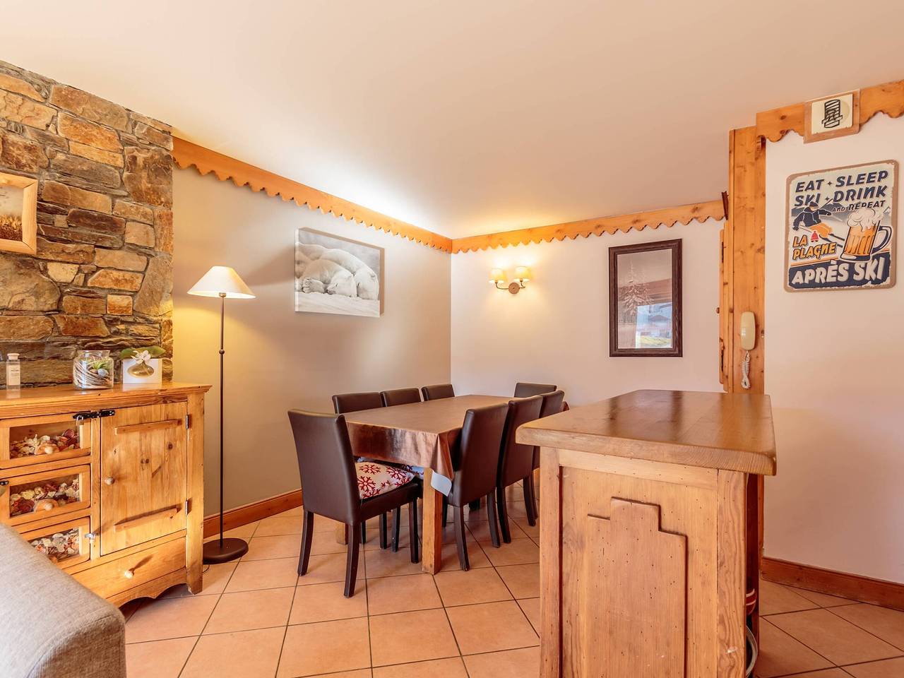 Appartement entier, Appartement spacieux avec accès pistes et espace bien-être in Aime 2000, Aime-la-Plagne