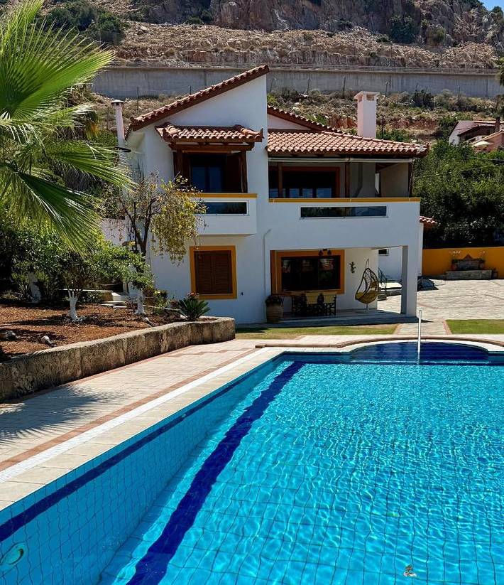 Villa pour 4 personnes, avec piscine et jardin dans Malia - 3