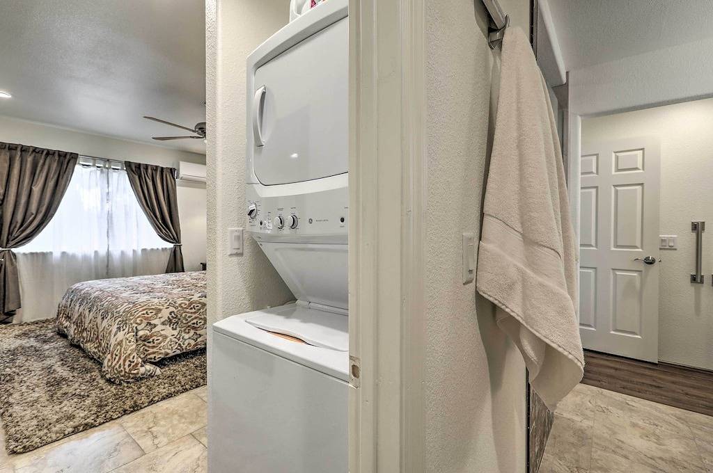 Neu! Sedona Apt mit Patio, Grill & Red Rocks Ansichten! in Sedona, Oak Creek Canyon