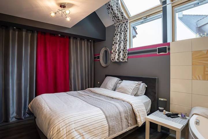 Location de vacances pour 4 personnes, avec jacuzzi et jardin à Pabu - 2