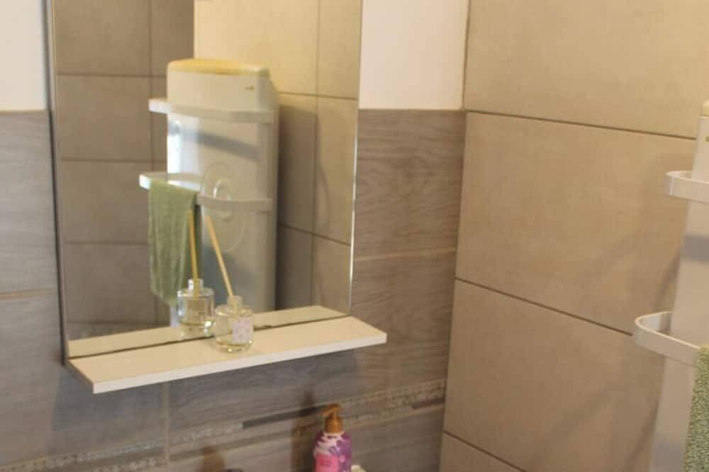 Ganze Wohnung, Charming apartment in the heart of the medieval town in Mennetou-sur-Cher, Romorantin-Lanthenay und Umgebung