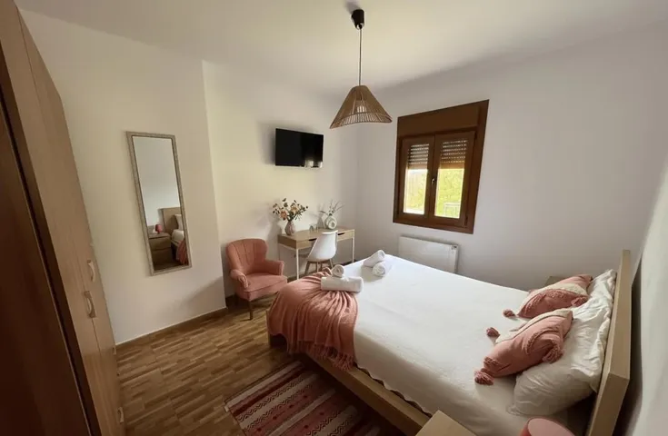 Casa rural para 4 personas, con vistas y jardín - 1