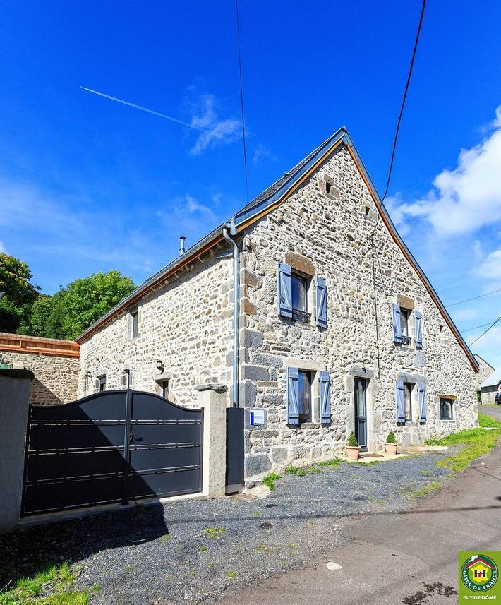 Gîte pour 6 personnes, avec jardin et sauna à Orcival (Puy-de-Dôme) - 2