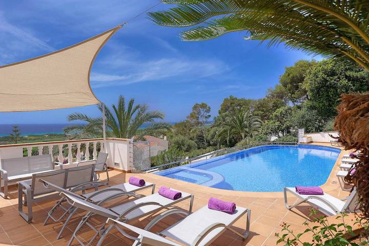 Chalet para 11 personas, con terraza en Menorca - 2