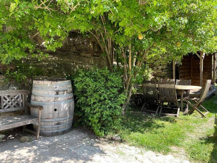 Gîte pour 4 personnes, avec Balcon et Terrasse ainsi que Jardin et Vue dans Gorges Du Verdon Rougon - 3