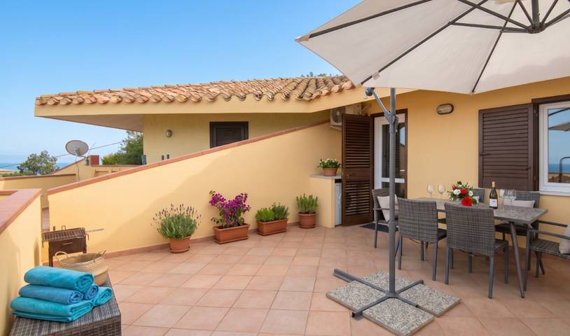 Villa pour 4 personnes, avec terrasse à Costa Rei - 2