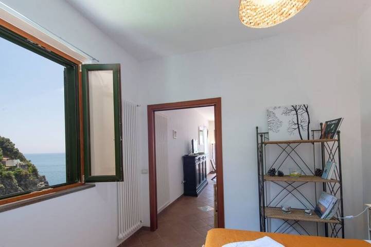 Casa di mare 2, Beautiful Property on the beach, terraces with stunning views in Spiaggia Acquachiara, Maiori