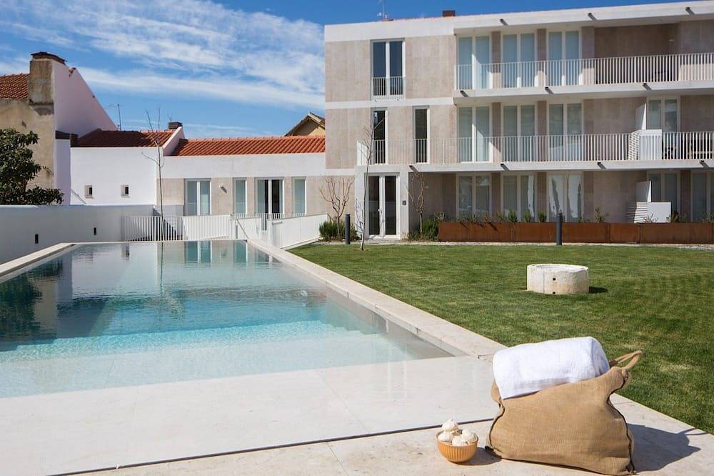 Holiday apartment in Lisbon from £224 per night