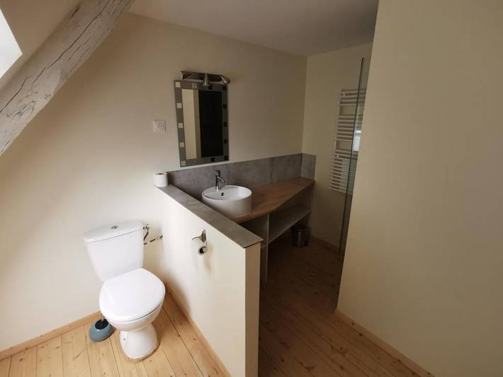 Location de vacances pour 8 personnes, avec vue ainsi que piscine et balcon à Campsegret - 4