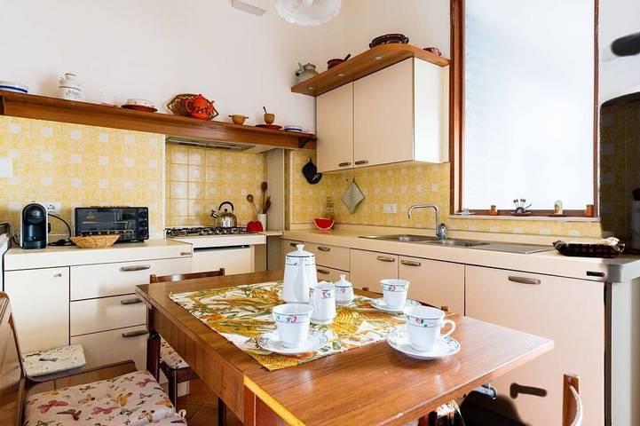 Holiday apartment for 6 people, with balcony - 1