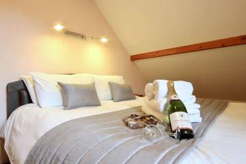 Log Cabin for 4 People in Richmond (Yorkshire), North Yorkshire, Photo 1