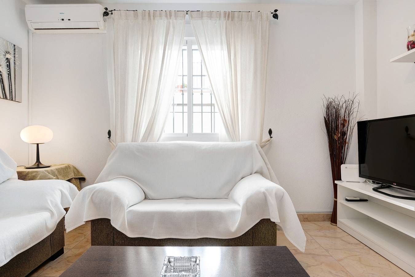 Apartamento entero, Apartamento "Vejer 1 - Andalmar" con terraza privada y Wi-Fi in Vejer de la Frontera, Costa de la Luz