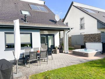 Ferienhaus für 5 Personen in Göhren-Lebbin, Mecklenburgische Seenplatte, Bild 1