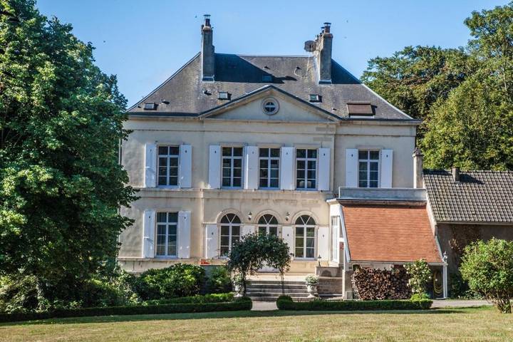 Location de vacances pour 2 personnes, avec Terrasse ainsi que Jacuzzi et Jardin dans Saint-Léonard (Pas-de-Calais)