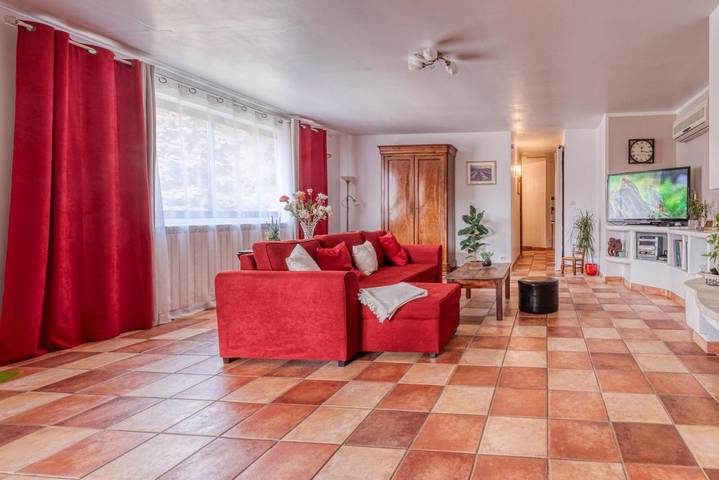 Location de vacances pour 6 personnes, avec vue et jardin à Fontaine-de-Vaucluse - 3
