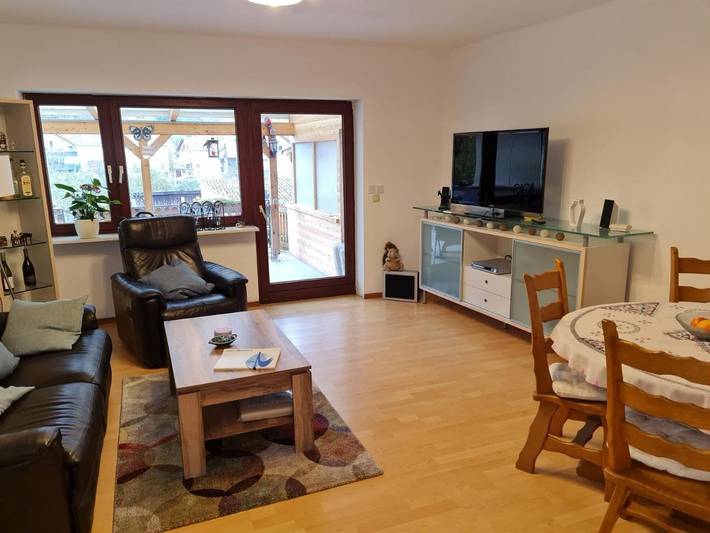 Ferienhaus für 4 Personen, mit Balkon und Terrasse in Trassem