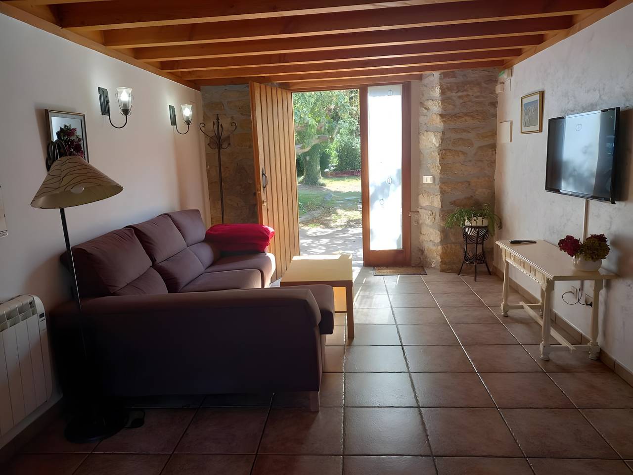 Ganze Wohnung, Apartment in Alsasua mit Gemeinschaftspool, Wlan und Klimaanlage in Alsasua, Cordillera Cantábrica
