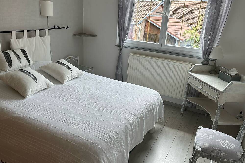 Gîte Les Mésanges in Sainte-Famille, Parc naturel régional des Ballons des Vosges