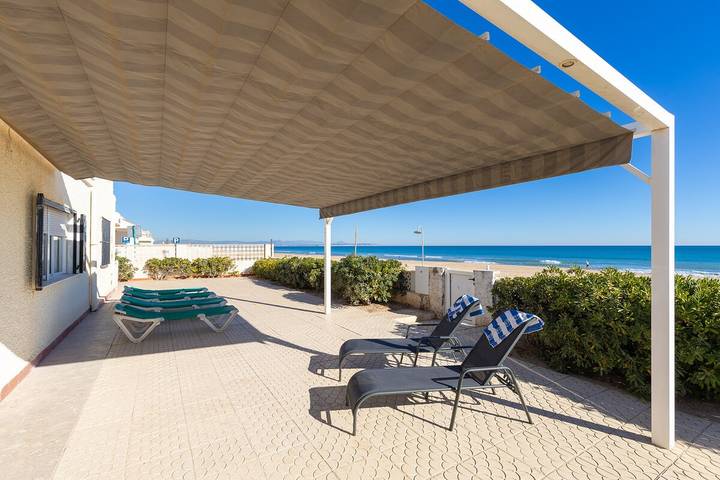 Villa pour 10 personnes, avec jardin, adapté aux familles à Guardamar del Segura - 3