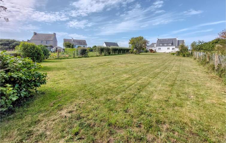 Gemütliche 150 qm Wohnung mit Parkplatz, Garten & Internet in Pointe du Raz, Plogoff