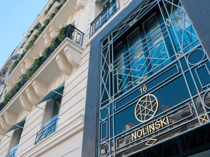 Hôtel pour 4 personnes, avec piscine et sauna