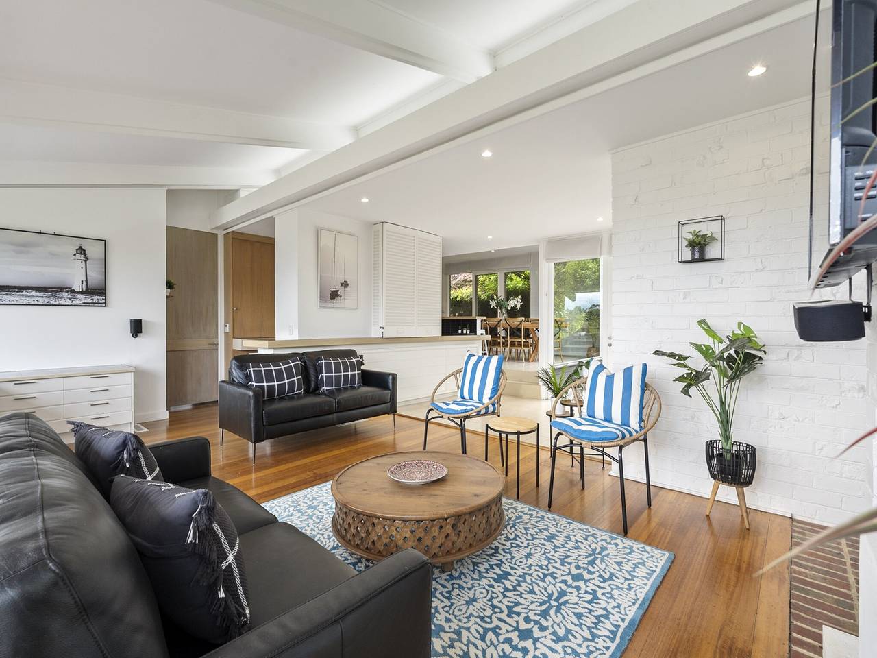 Entire apartment, Light-Filled House Near Beaches and Cafés in Melbourne, Mornington Peninsula