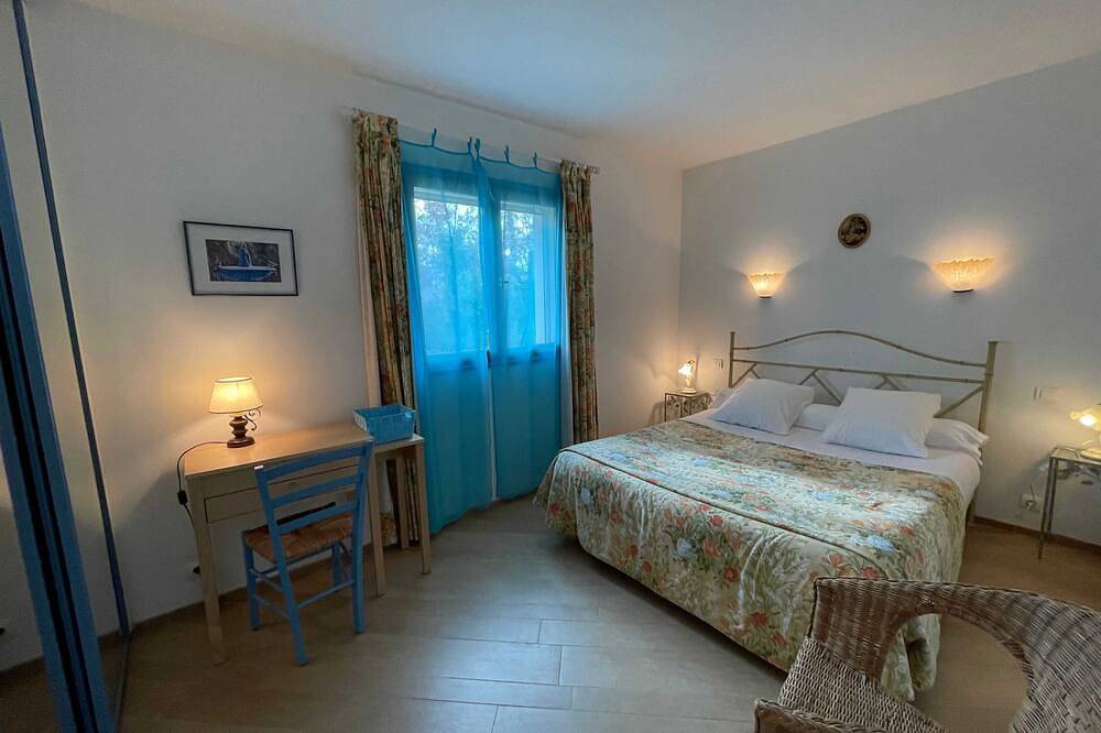 Les Chênes - Saint-Cezaire-Sur-Siagne in Saint-Cézaire-sur-Siagne, Cannes region