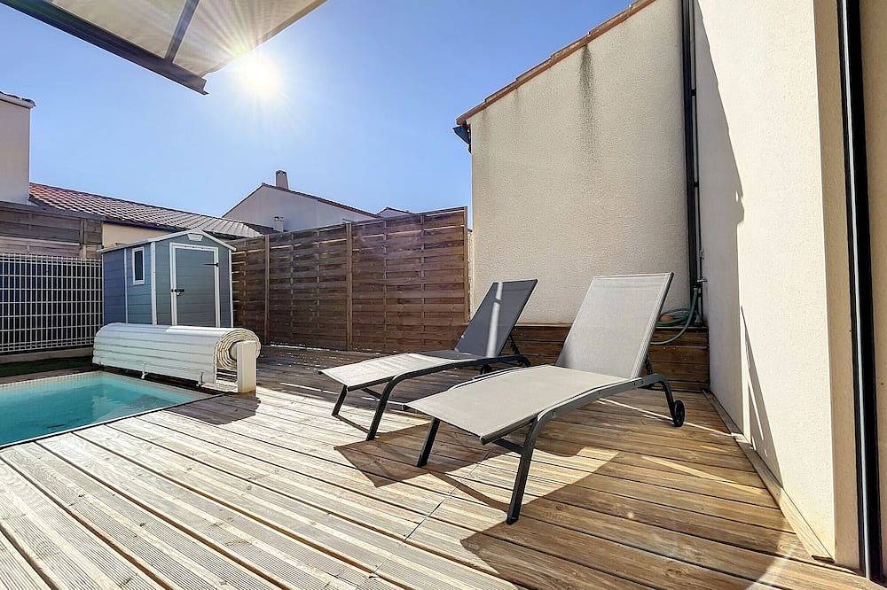 Charming 3-Bedroom Villa with Private Pool, Garden, and Terrace in Elne in Elne, Côte d'Améthyste