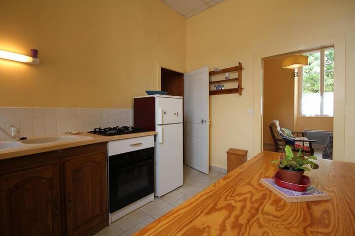 Location de vacances pour 5 personnes, avec jardin à Marcenay - 3