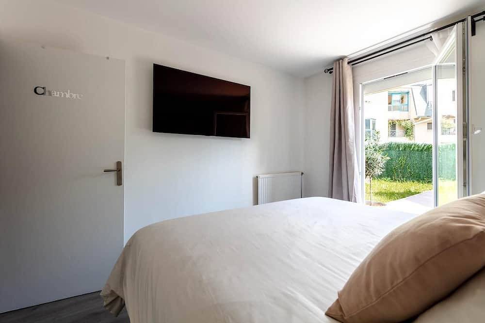 Entire apartment, Charmant Refuge Avec Jardin, à 6 Minutes à Pied du Métro Créteil Léchat in Créteil, Val-de-Marne