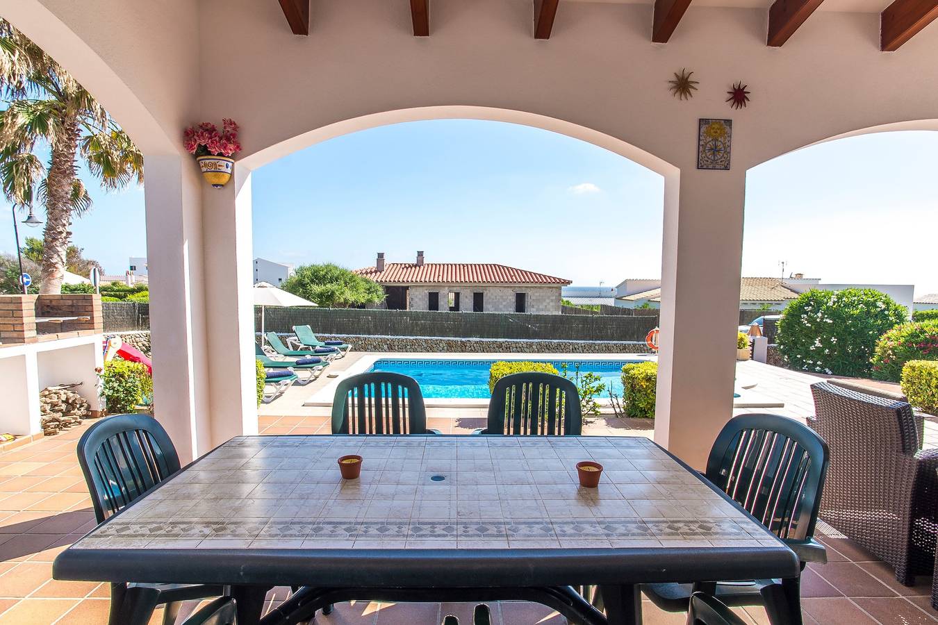 Piscine et terrasse sur le toit avec vue sur la mer - Villa Bini Tuduri in Binibeca, Sant Lluís