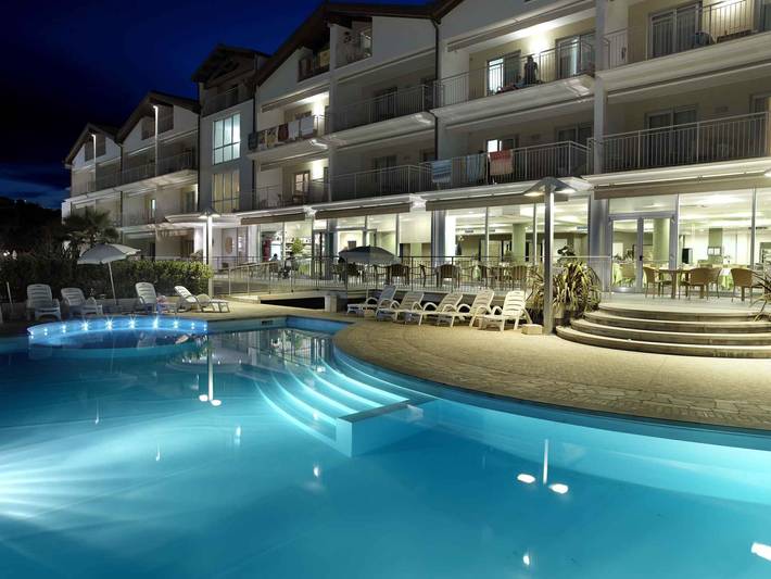 Appartamento per 4 persone, con Balcone a Roseto degli Abruzzi