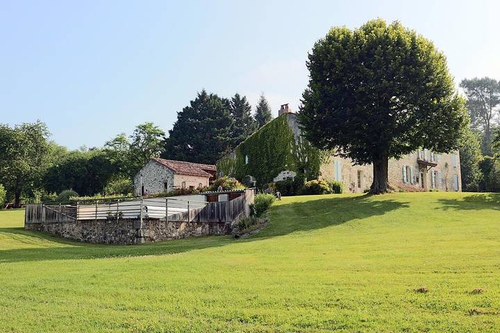 Chambre d’hôte pour 2 personnes, avec Jardin et Piscine dans le Lot-et-Garonne