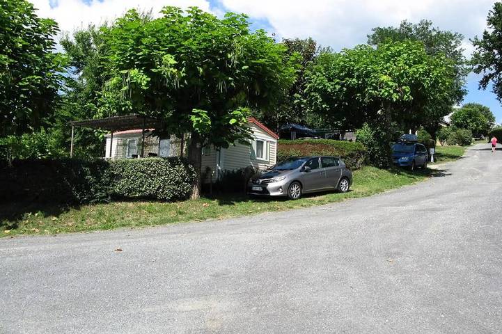 Mobil home pour 4 personnes à Villefranche-du-Périgord