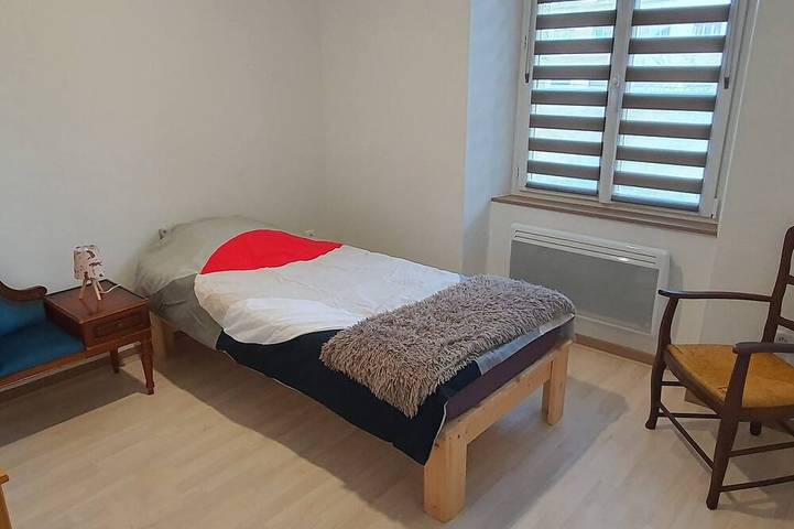 Ganze Wohnung, Cramiland - Super apartment for 5 people - City center - Free parking in Montbéliard, Doubs