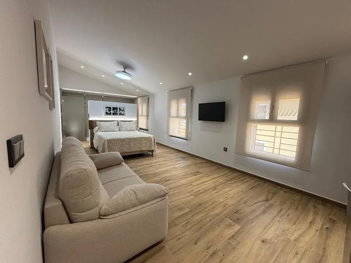 Ferienwohnung für 2 Personen, mit Garten und Pool sowie Whirlpool - 1