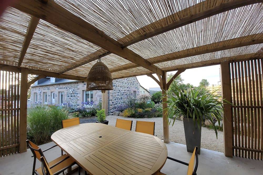 Gîte pour 8 Personnes dans Plurien, Côte d’Émeraude