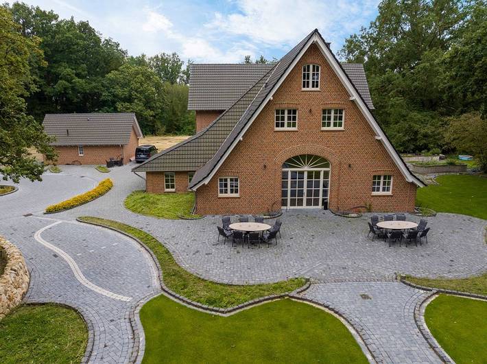 Ferienwohnung für 6 Personen, mit Terrasse und Garten in Nordrhein-Westfalen