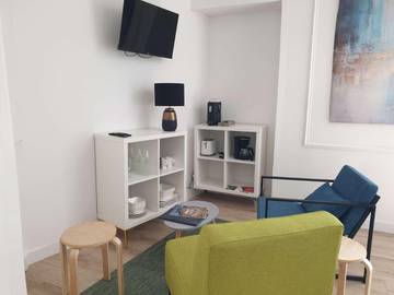 Gîte pour 2 personnes, avec terrasse à Évaux-les-Bains