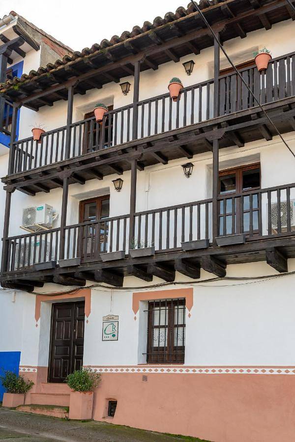 Casa rural para 8 personas, con Balcón además de Terraza y Vistas en Valle del Jerte