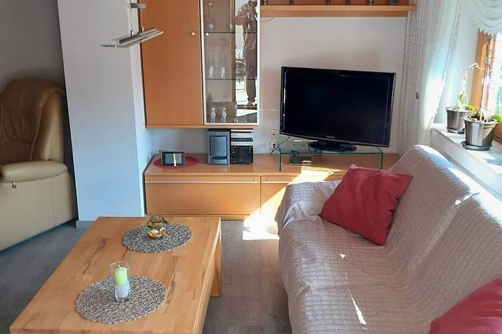 Ferienwohnung für 3 Personen, mit Balkon und Garten