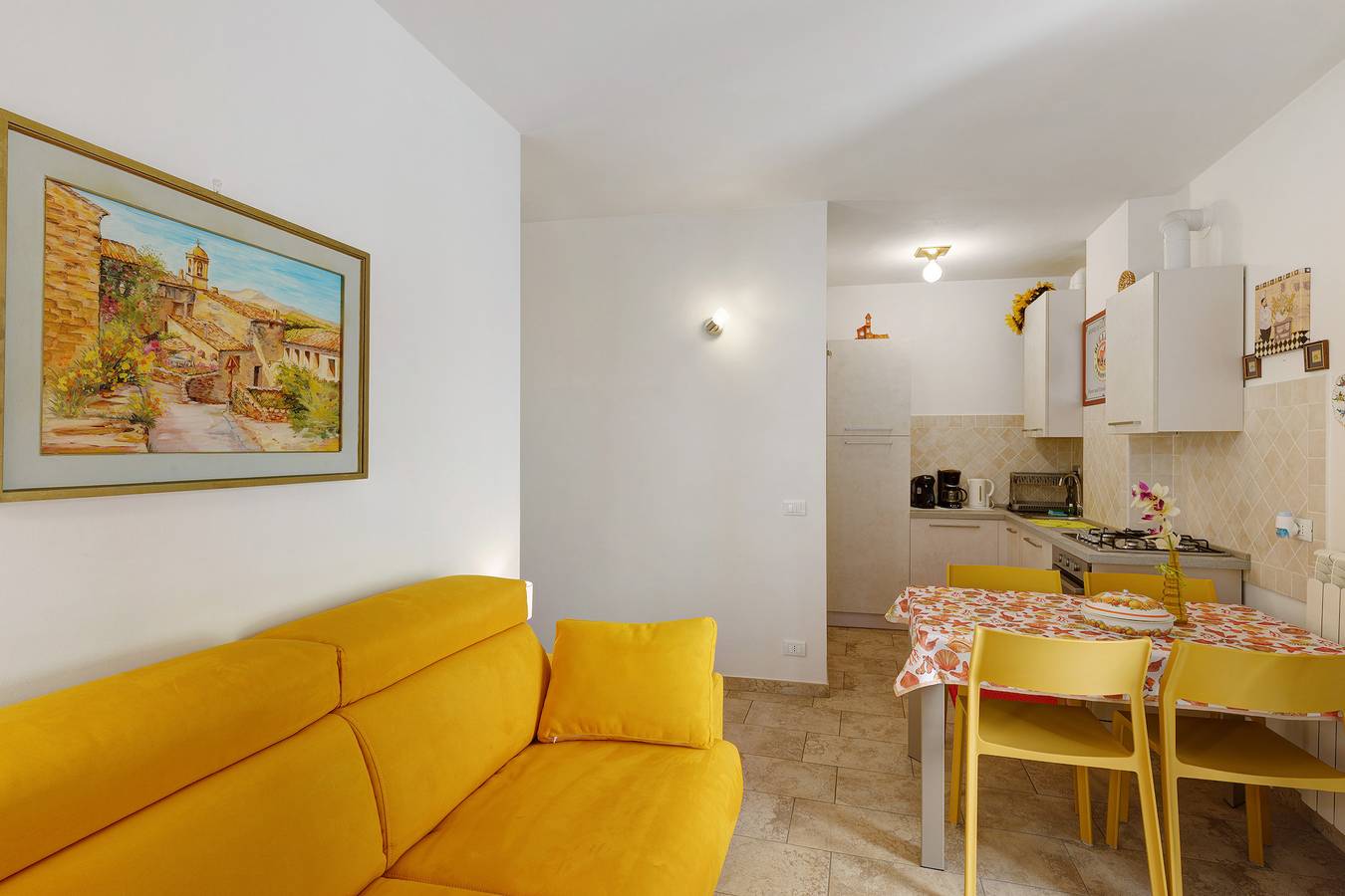 Ganze Wohnung, Apartment 'Sole' mit Wlan in Cipressa, Riviera di Ponente