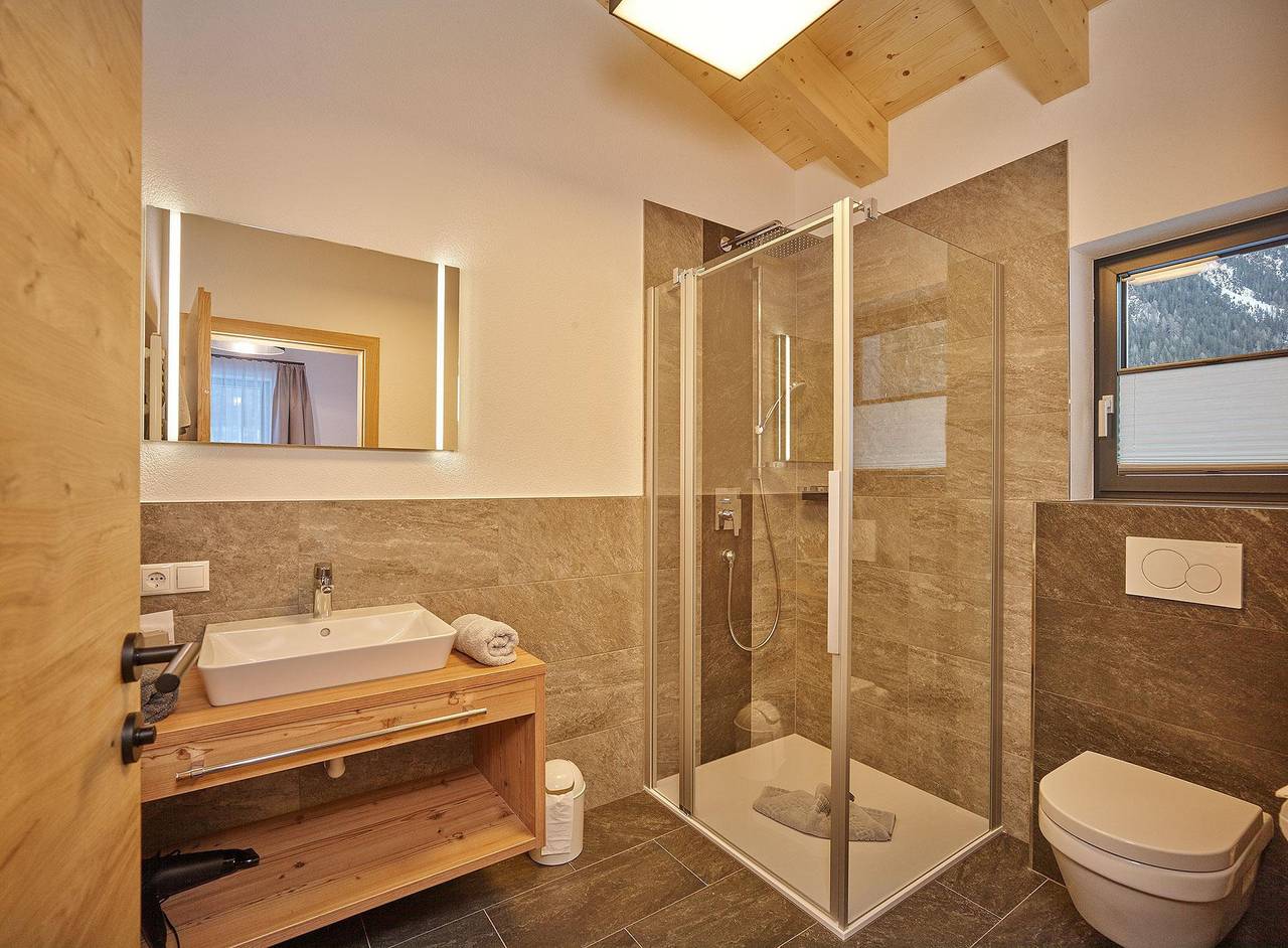 Ganze Ferienwohnung, Penthousewohnung Top 5 in Gries, Längenfeld