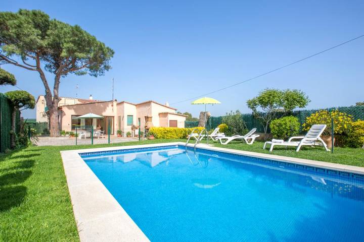 Villa für 6 Personen, mit Garten und Pool, mit Haustier - 1