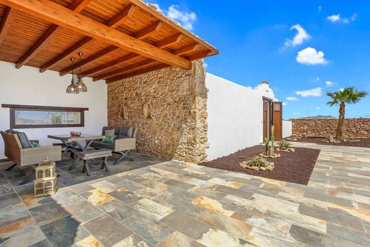 Casa rural para 5 personas, con terraza en Tuineje - 2