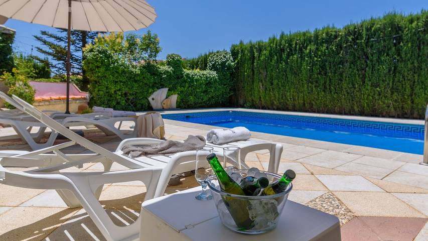 Casa rural para 15 personas, con balcón/terraza y piscina en El Padul - 2