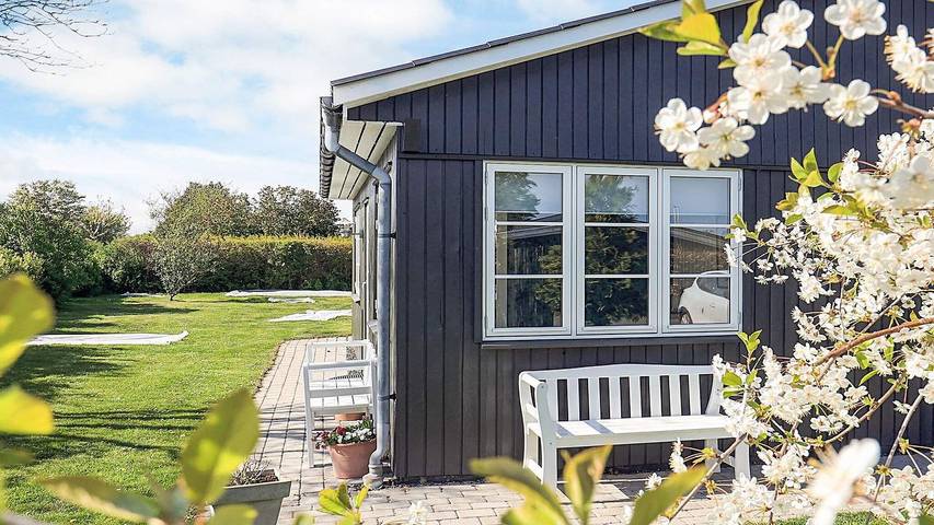 Ferieudlejning for 7 personer, med terrasse i Vordingborg