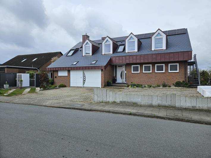 Ferienwohnung für 4 Personen, mit Garten und Terrasse in Neue Tiefe