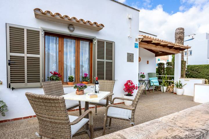 Ferienhaus für 5 Personen, mit Terrasse und Garten in Cala Figuera - 2